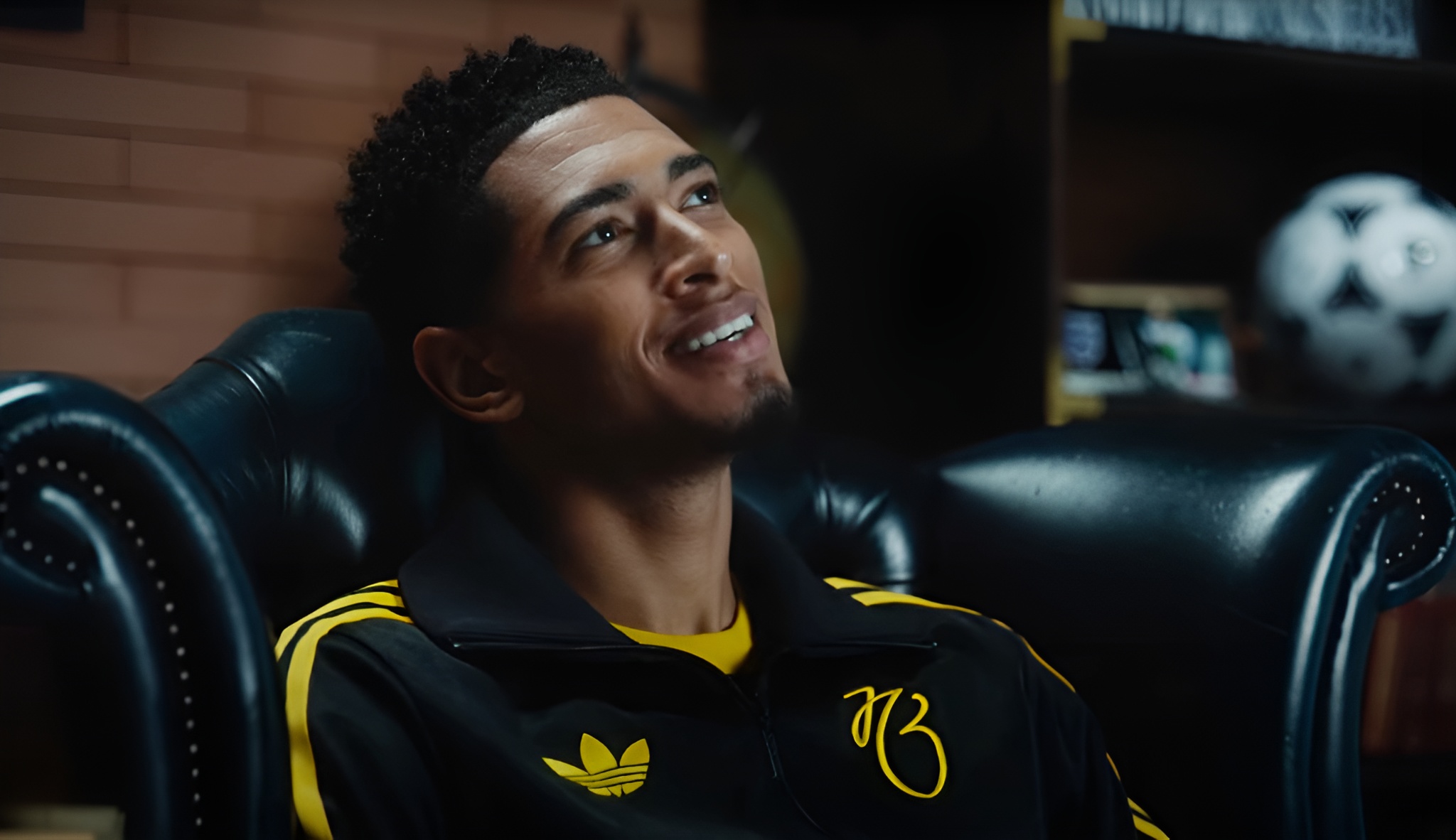 EA FC Sports 25 - TOTY Bellingham